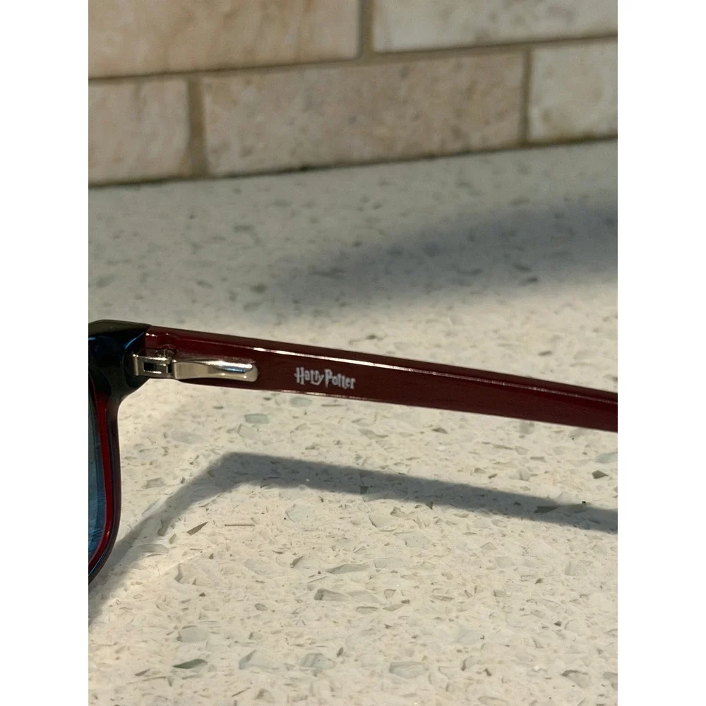 Specsavers Kids Harry Potter 03 Gryffindor Rectangle Glasses (32908619)